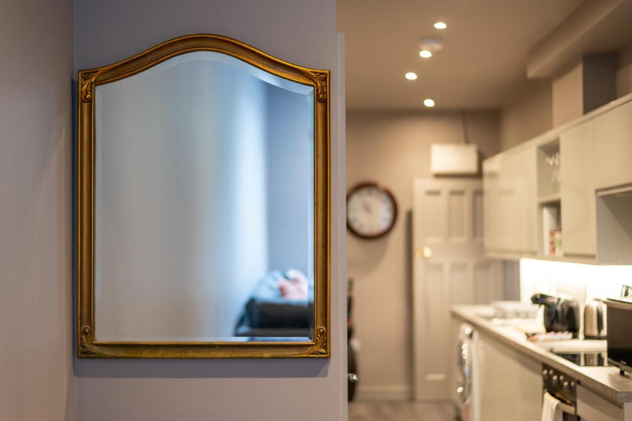 Lovely 2-Bed Apartment - Hosted By Guestready London Exterior foto